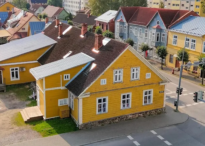 Jueri 15 Kesklinna *